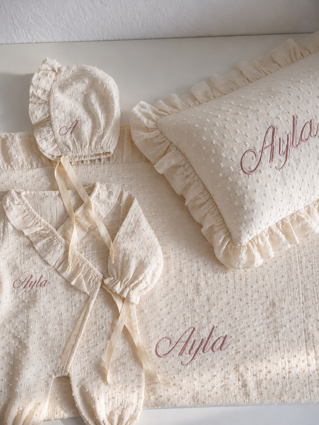 Lily – 5-teiliges Babyset mit Rüschen