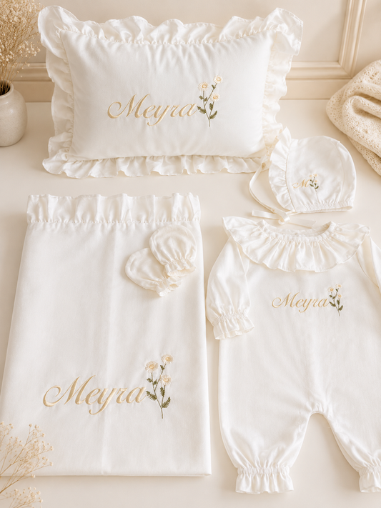 COTTON - Personalisiertes Babyset aus Baumwolle mit Kamillenblüten