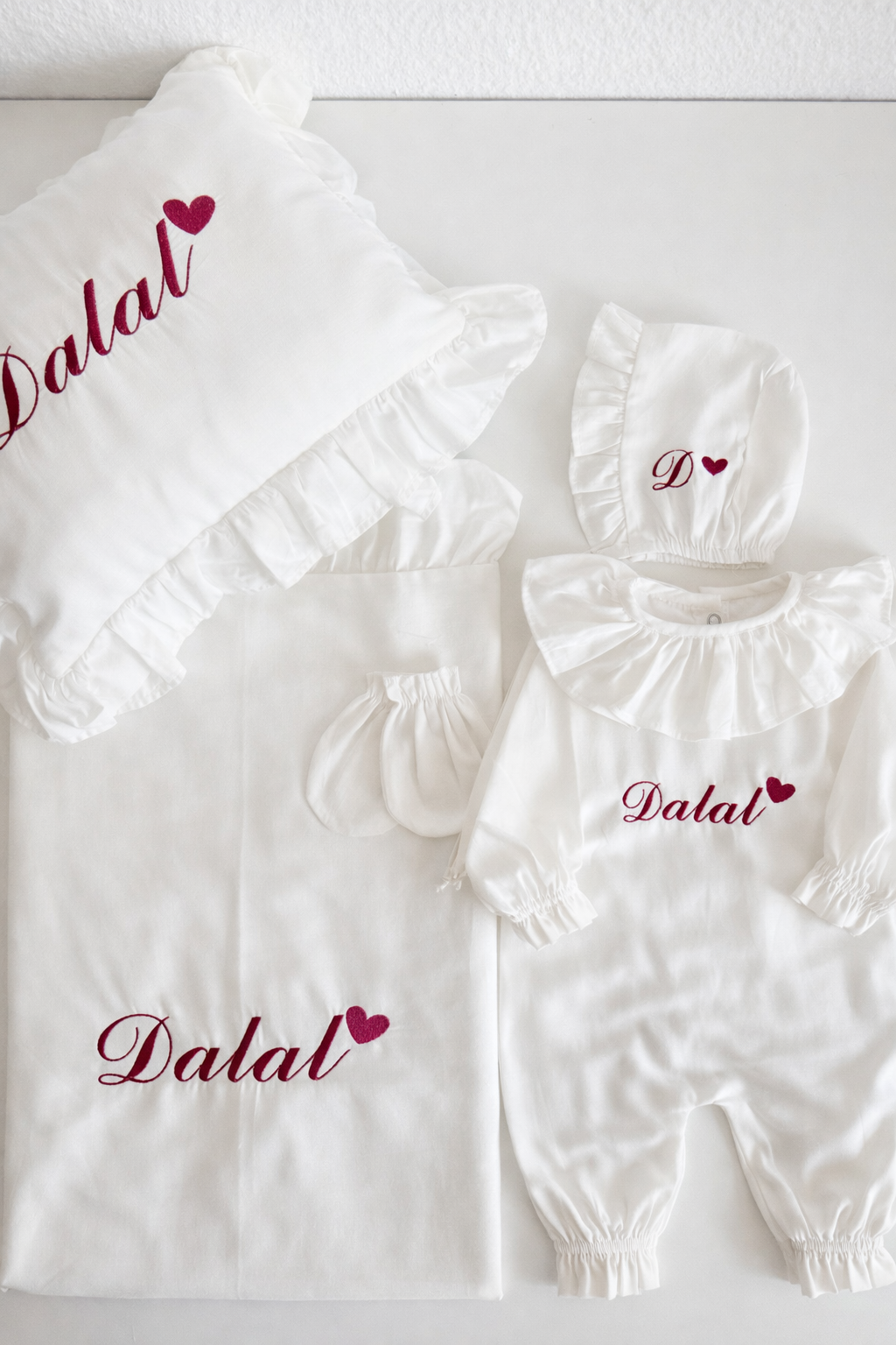 COTTON - Elegantes Babyset aus Baumwolle mit Rüschen